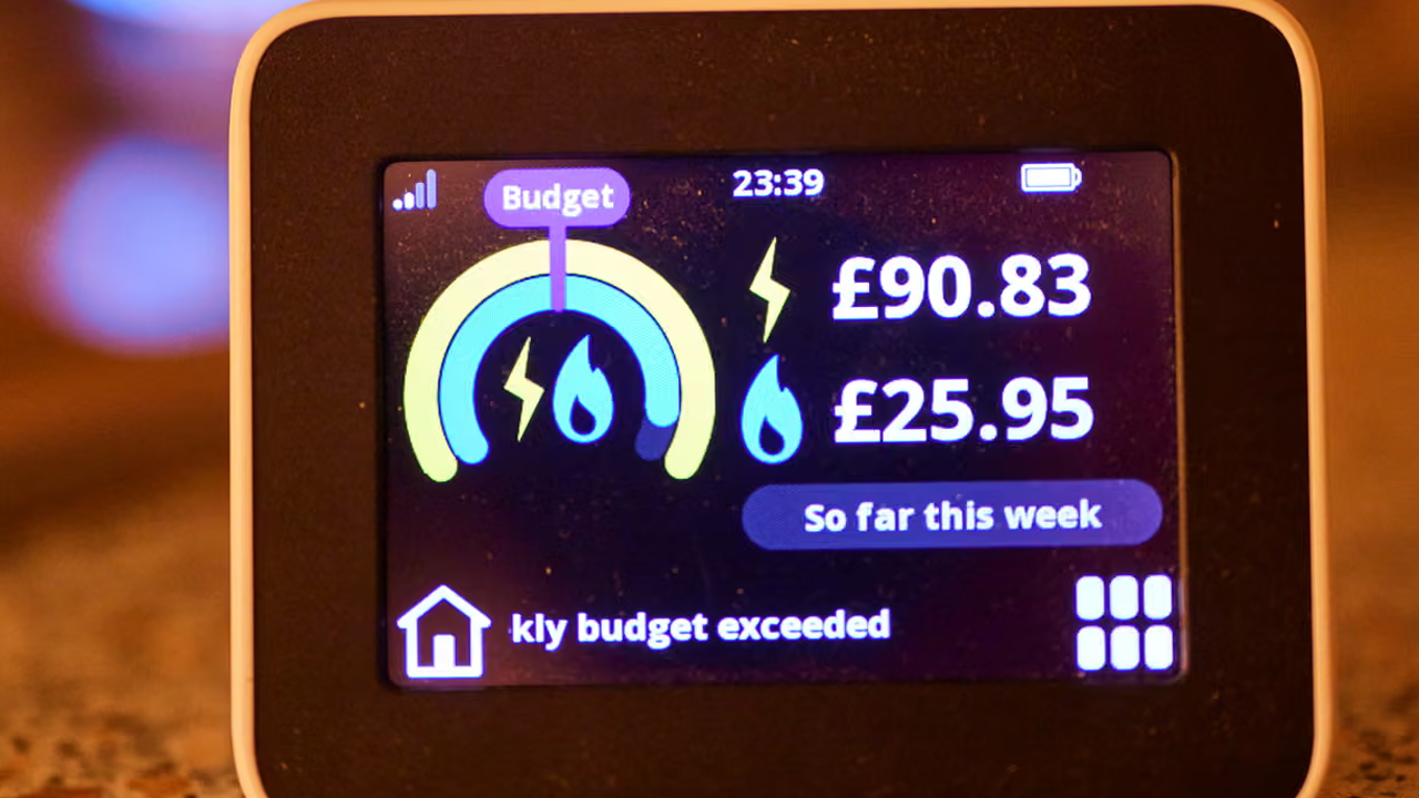 Shield-poorer-households-from-costs-of-clean-energy-plans,-says-Ofgem